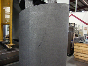 Cold chunk appears most commonly in lower graphite grades